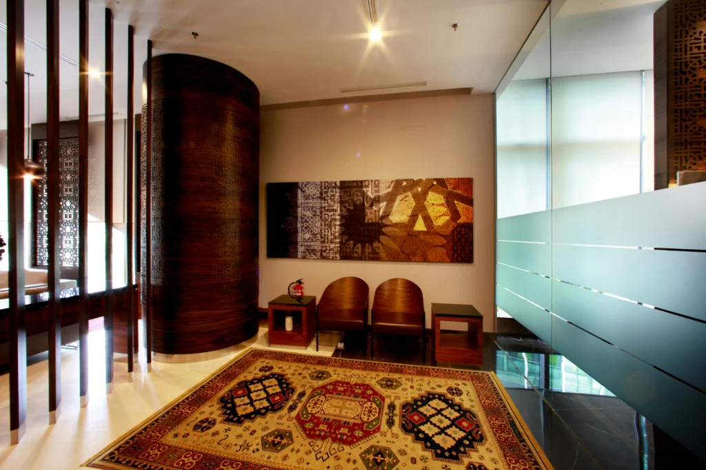 zein zain YI VL yBclo unsplash