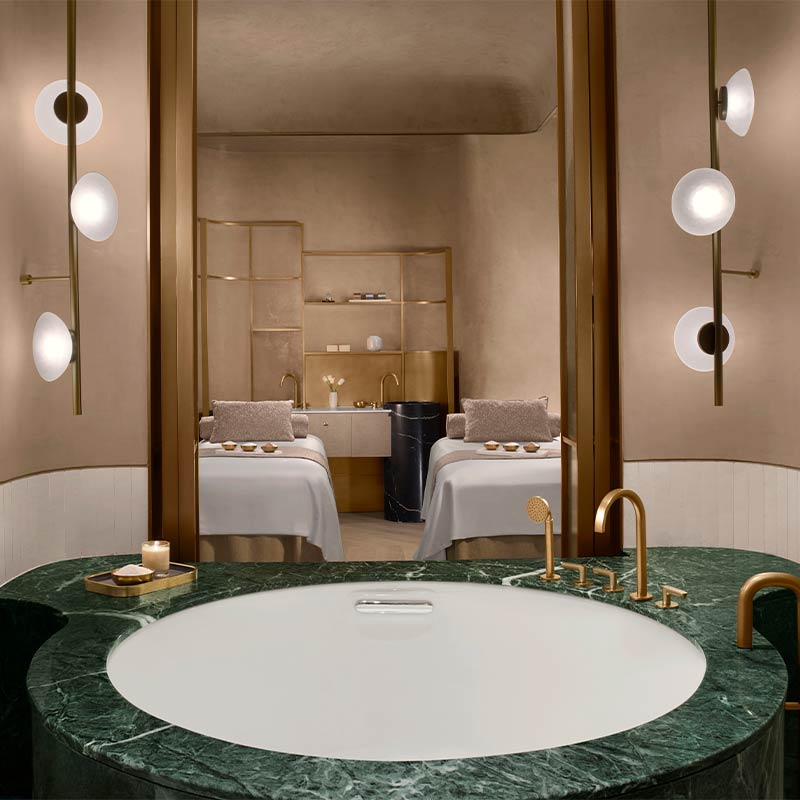 Luxury Spa Style Features