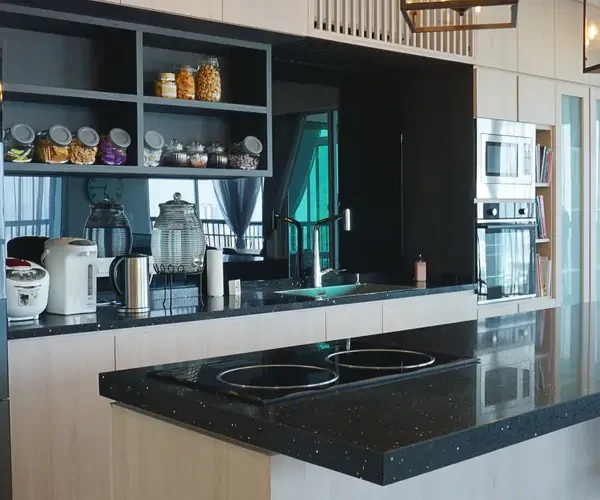 DRY KITCHEN